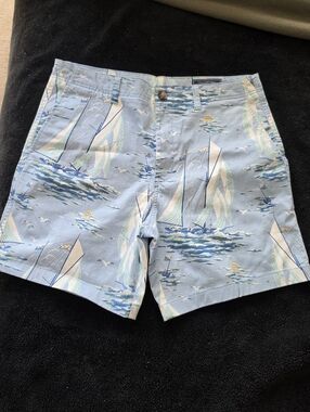 Vineyard Vines Sailboat Island Shorts